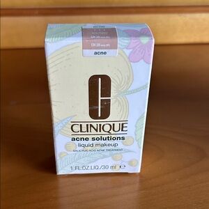 NEW Clinique Acne Solutions Liquid Makeup - Ivory